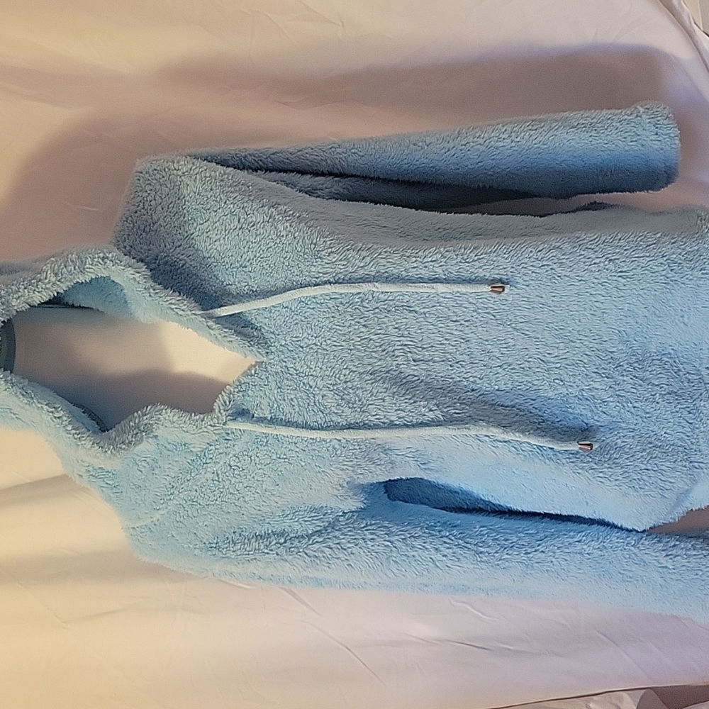 Ladies top/hoodie
